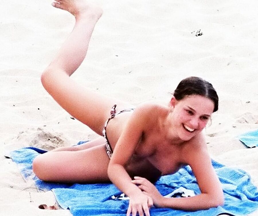Celeb Sunday Natalie Portman&;s Beach Tits