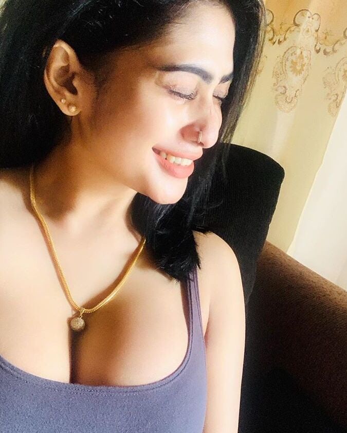 Piumi Hansamali