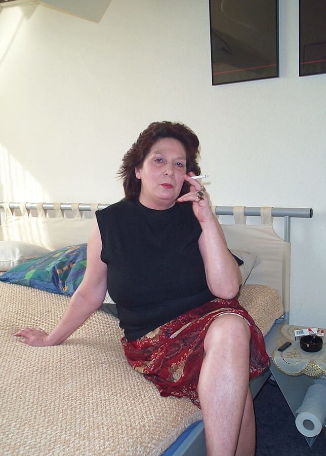 turkish older escort gulnur