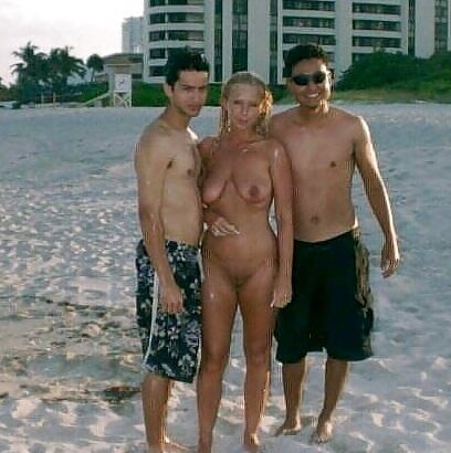 Ban the use of clothing for women in public places
