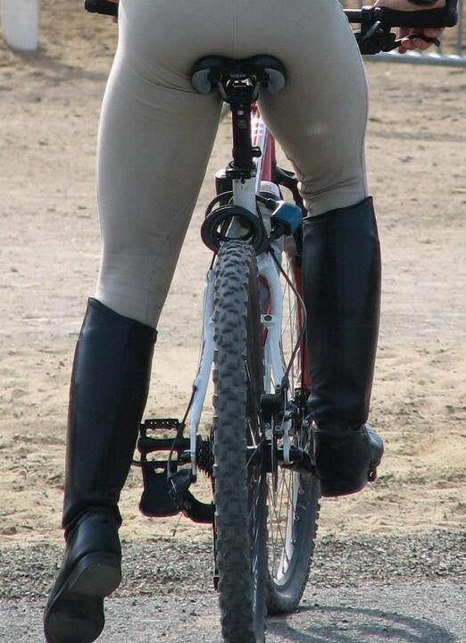 Jodhpurs Voyeur