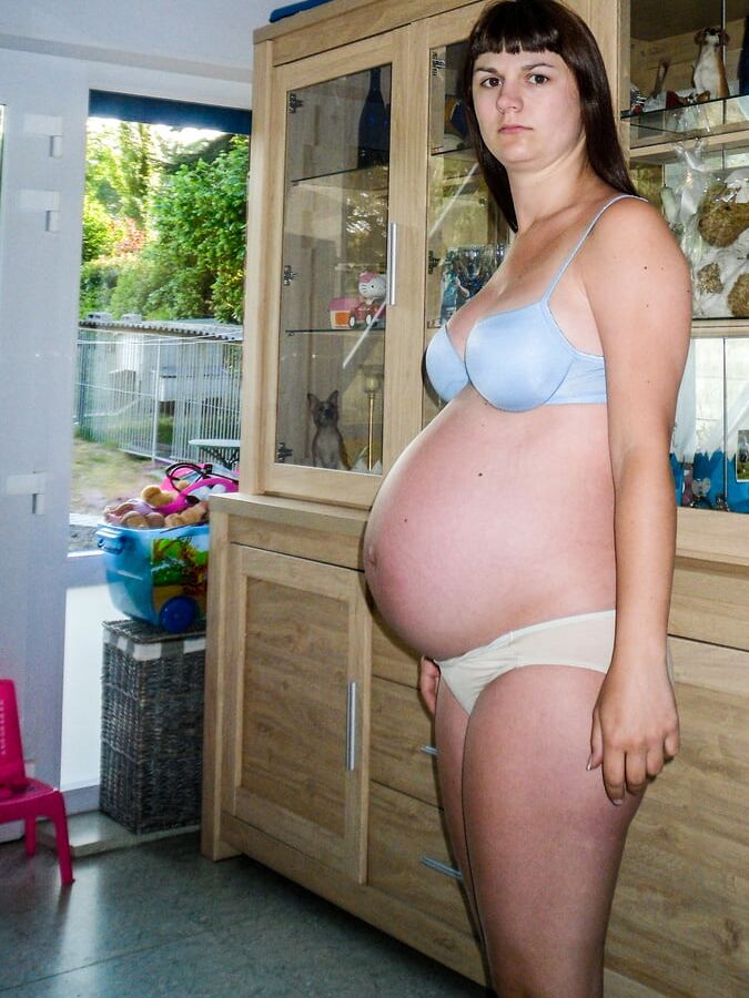 Preggo sluts
