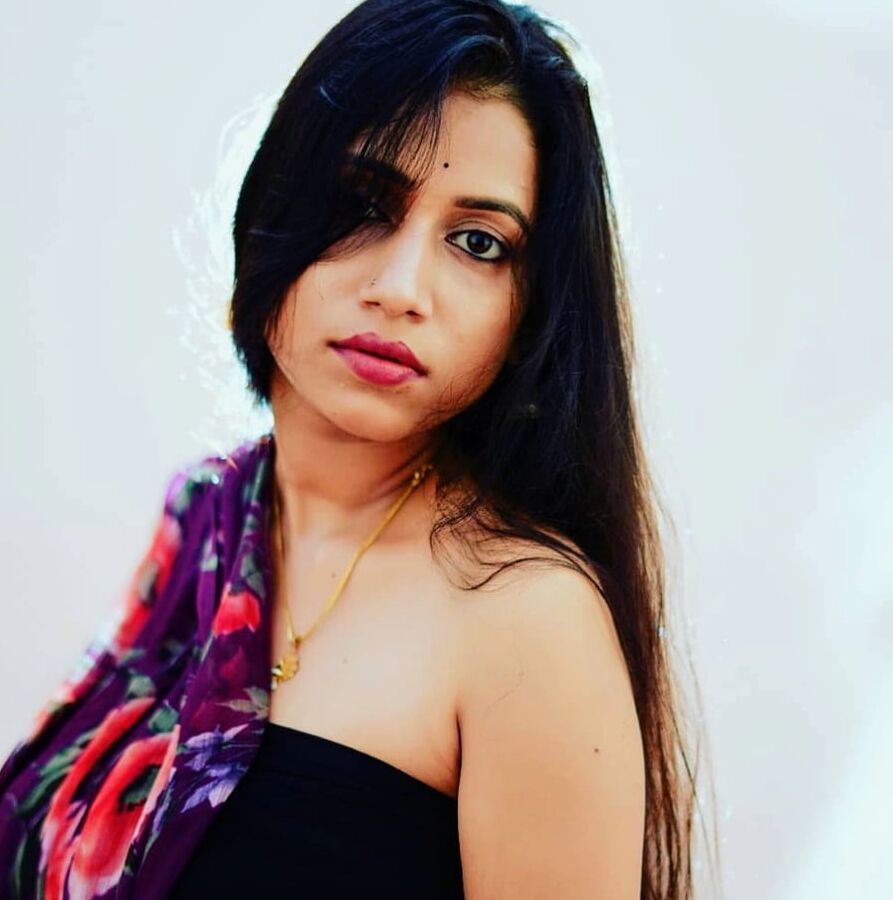 Indian girls hot in saree