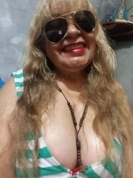 Andrea Gonzalez ... Faceb