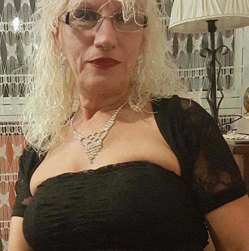 Milf Ekisabetta di Pavia