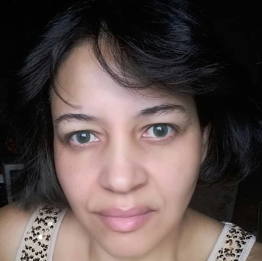 Next milf for tribute