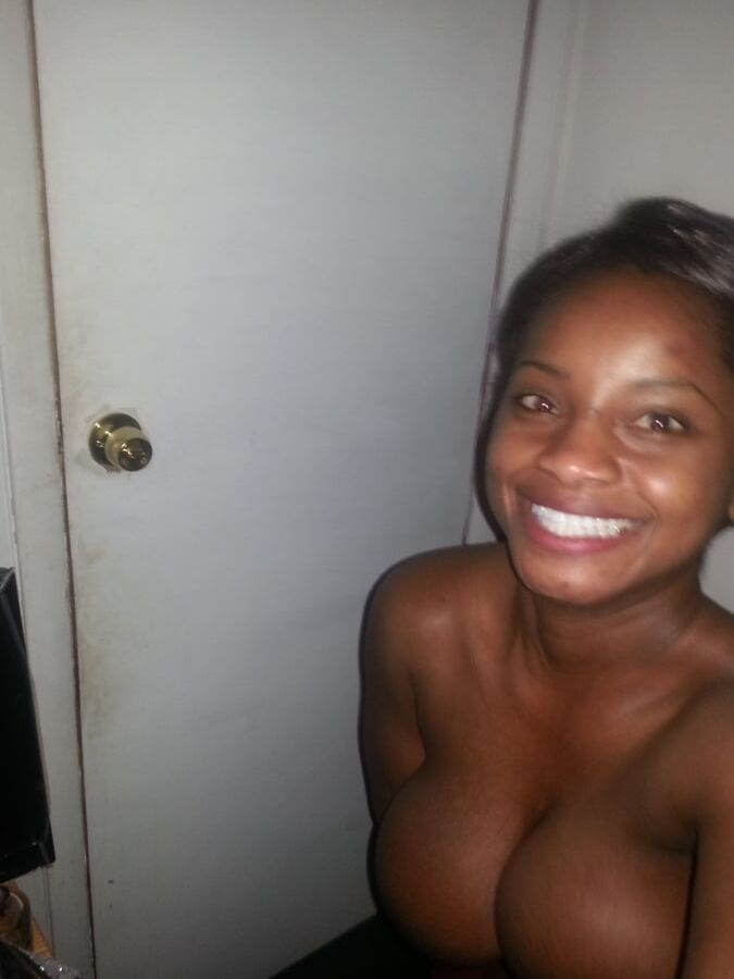 Black Slut Big Tits No Tattoos Fine Body