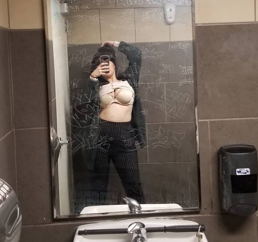 Stupid thicc whore