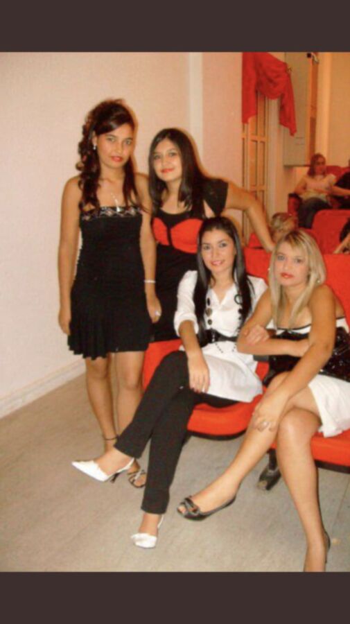 Turkish Hangisini sikersin?