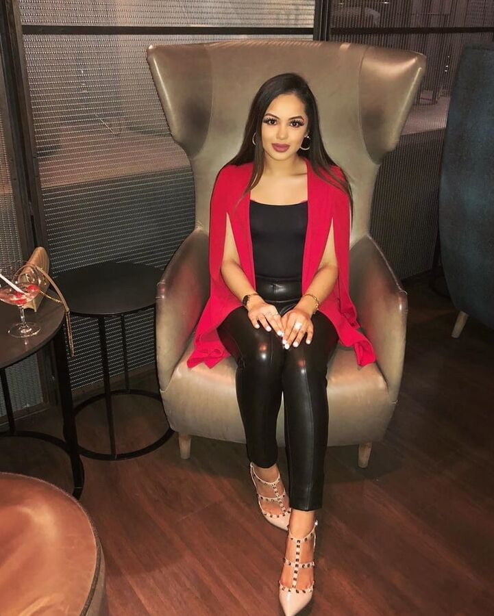 Hottest paki girl from maidenhead London pakistani classy