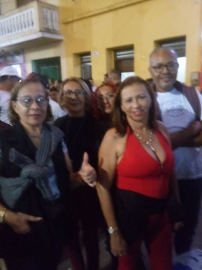 BRAZILIAN BUSTY MILF