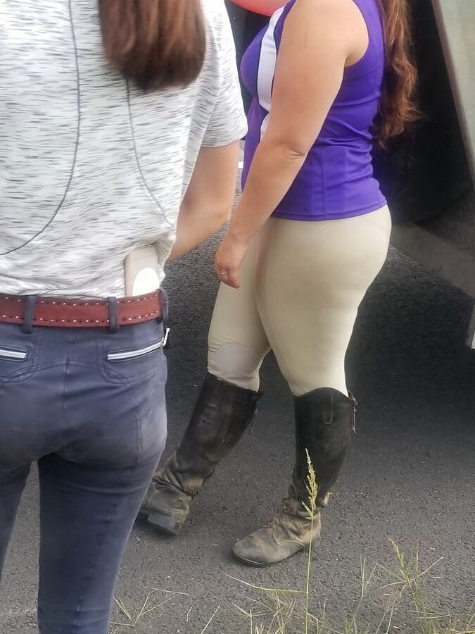 Jodhpurs Voyeur