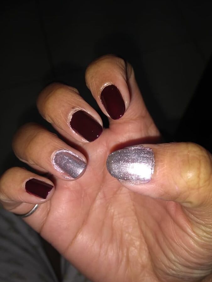MY WIFE&;S LONG NAILS