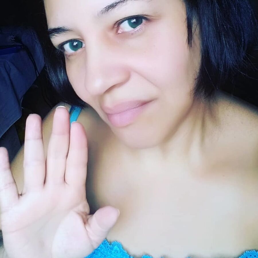 Next milf for tribute