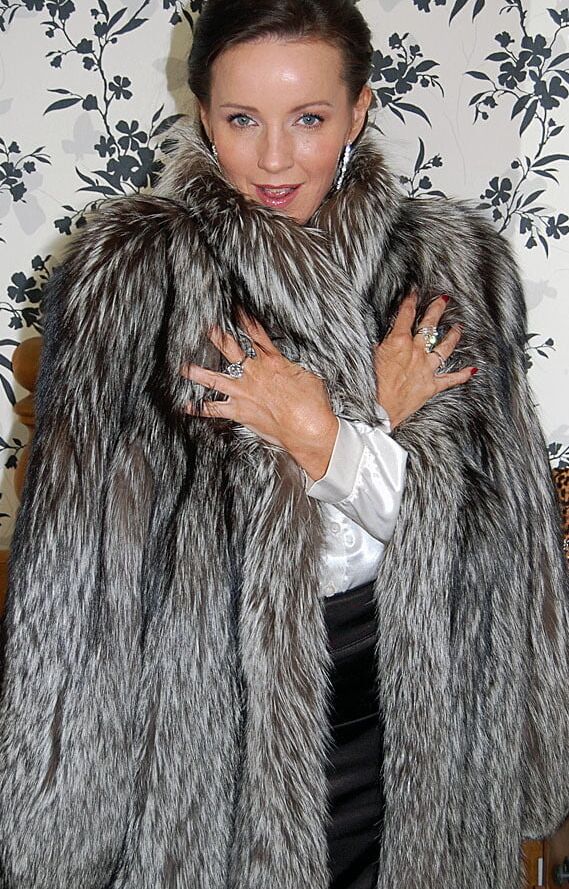 Fur - Coat - Fetish
