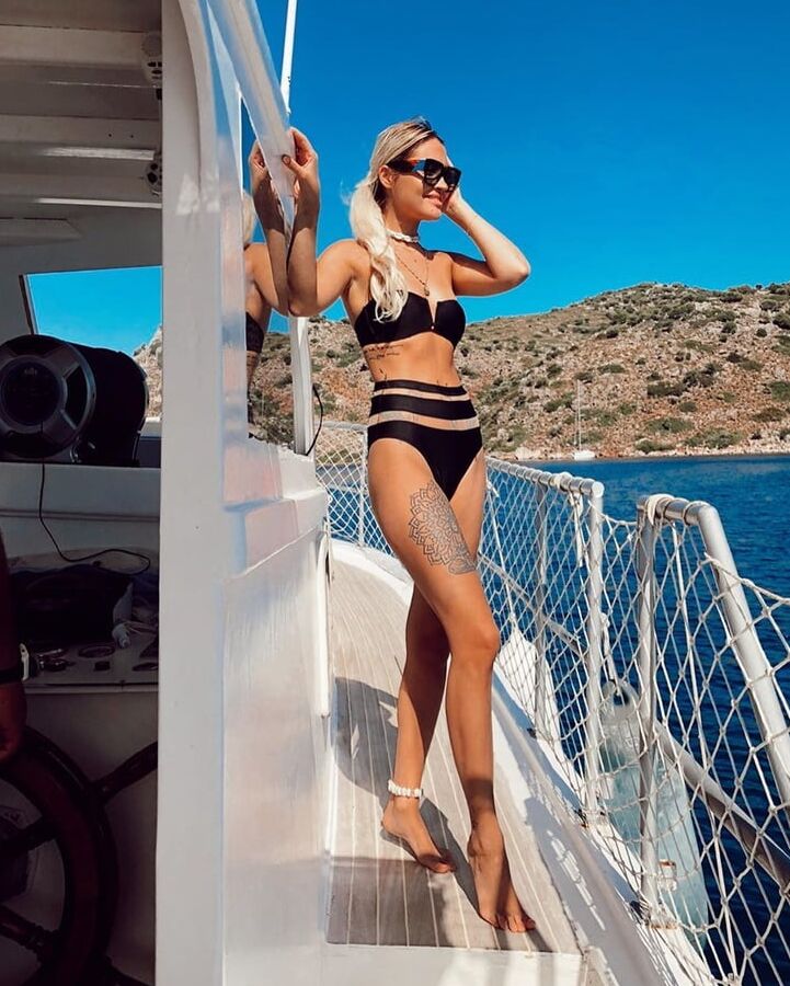 Sexy Turkish Pelin