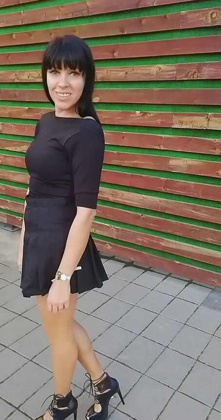 Luna SERBIAN Slutty Milf