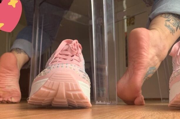 ServingBareFeet
