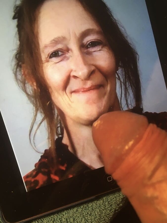 Ik Wil Stijve Pikken En Sperma In Mijn Kontje En Mondje
