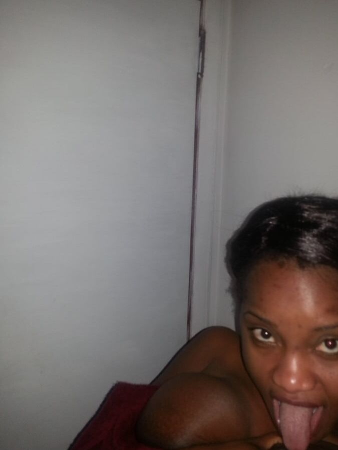 Black Slut Big Tits No Tattoos Fine Body