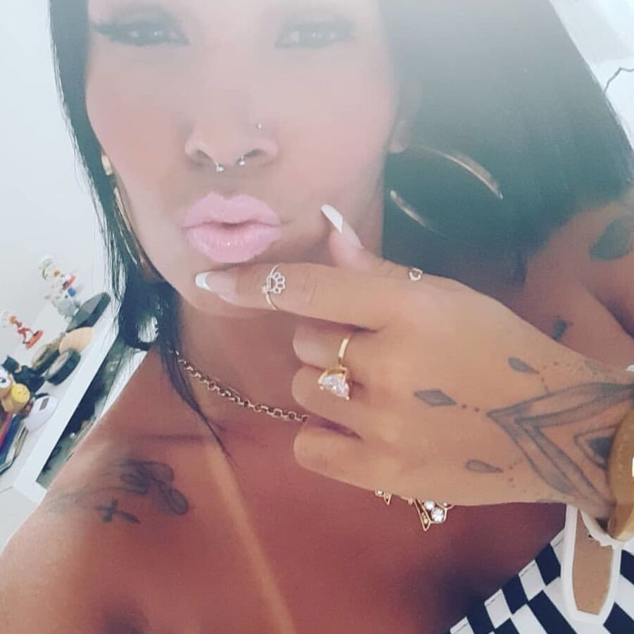 Nanda Mulata nota