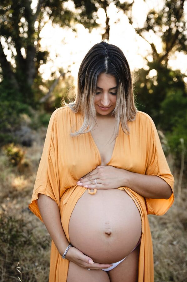Pretty Preggos