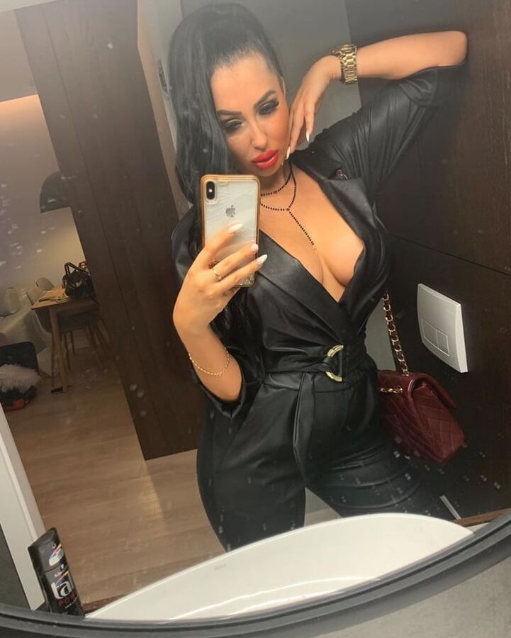 British Sluts Big Tits Big Ass Uk