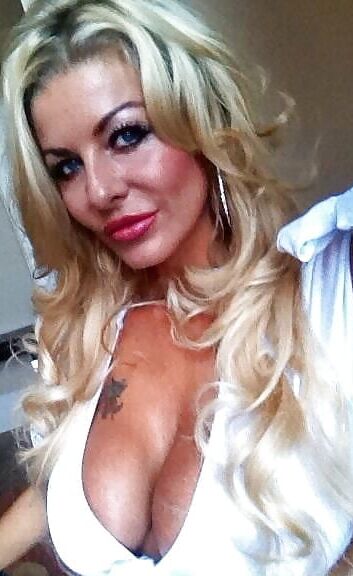 BIMBO MILFS