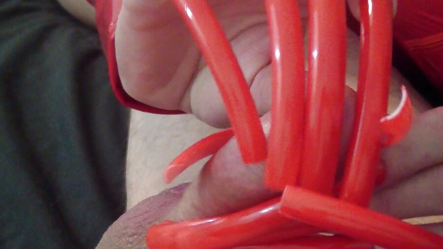 sexy red nails Lady Lee.