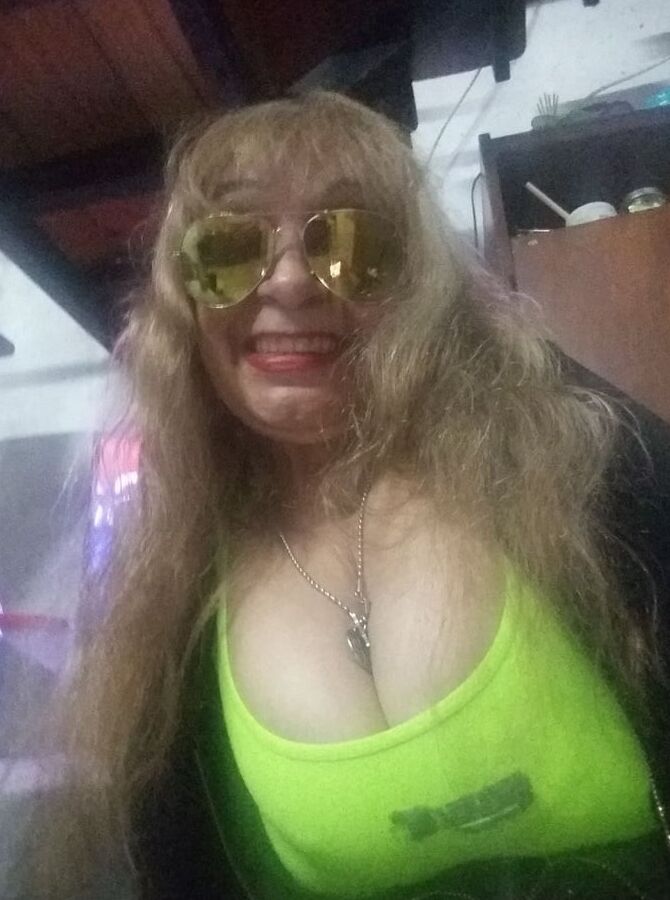 Andrea Gonzalez ... Faceb