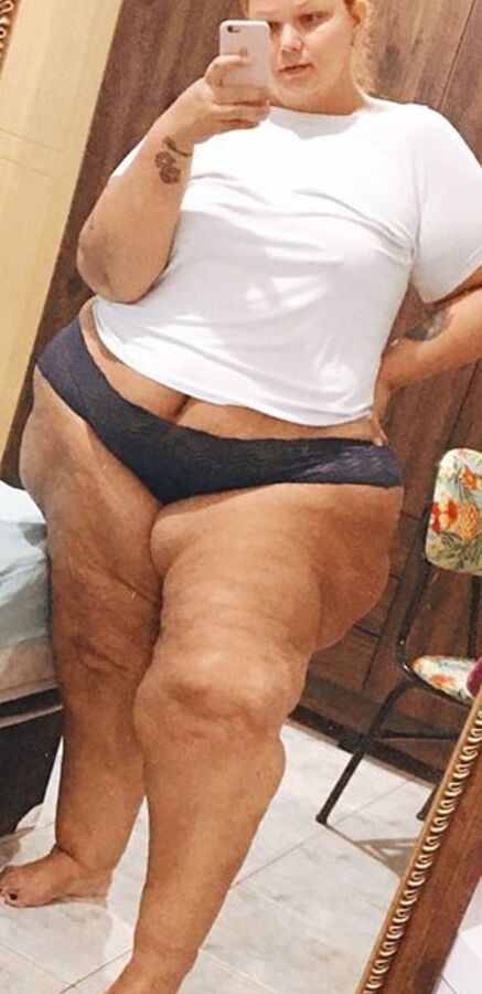 Sexy cute latin ssbbw mega hip pear Cavalli