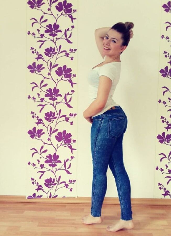 Serbian hot blonde whore mom big natural tits Ira Djokic