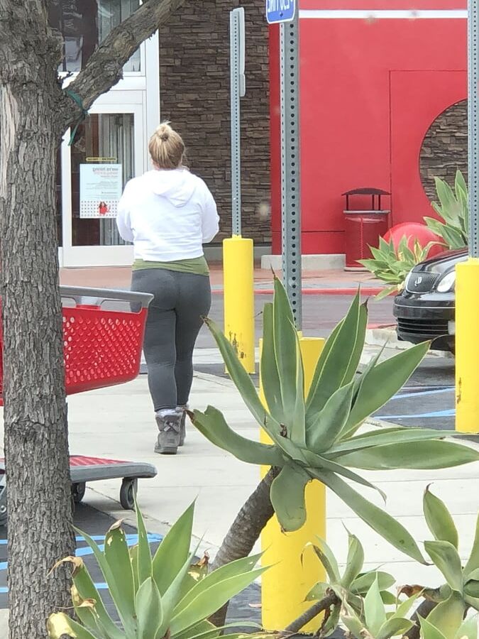 Nice Pawg!!