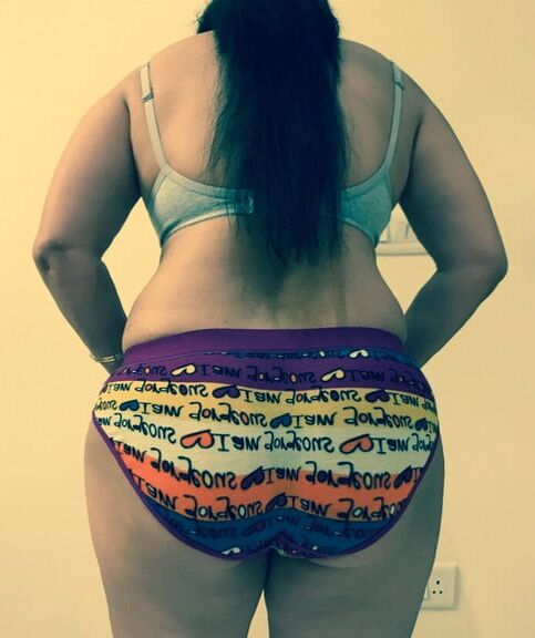 Ass PICS aunties SHOWS
