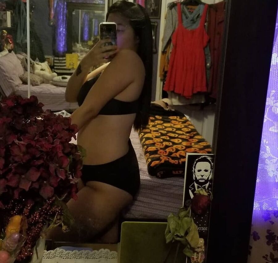Stupid thicc whore