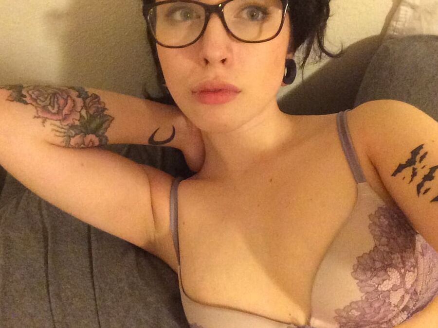 Hipster chick