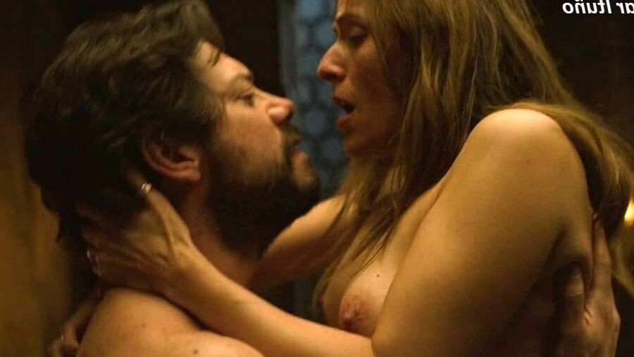 Celebrity actrices boobs