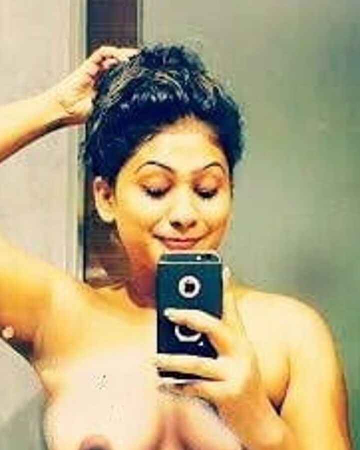 Piumi Hansamali