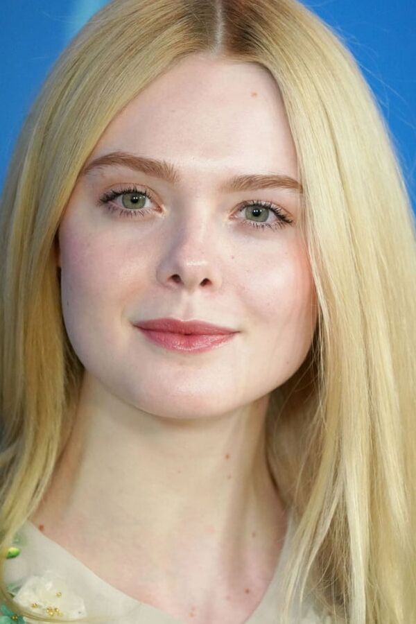 Celebrity Hot - Elle Fanning