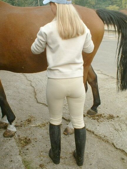 Jodhpurs Voyeur