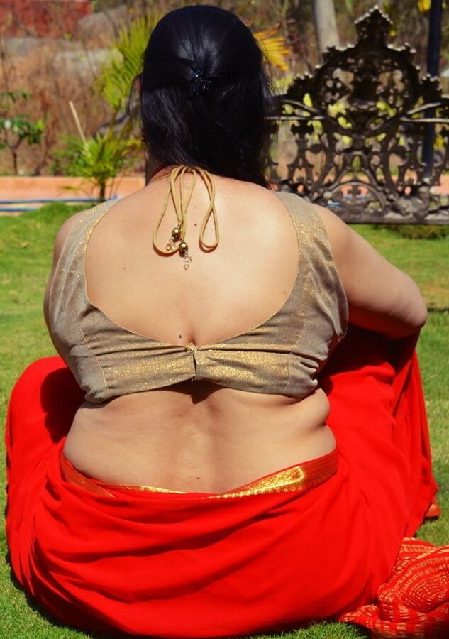 Indian Mature North Desi Mom