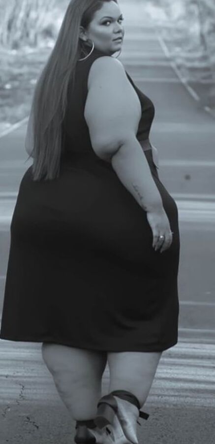 Sexy cute latin ssbbw mega hip pear Cavalli