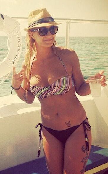 Sexy Rexy Takes On Bikinis &amp; Thongs