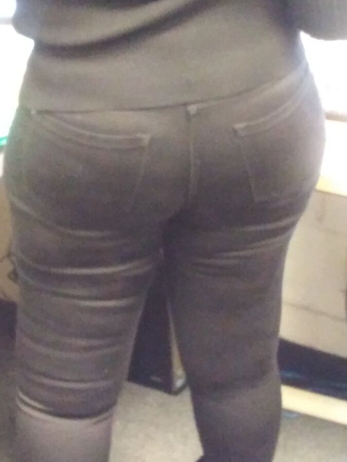 Just some phat asses