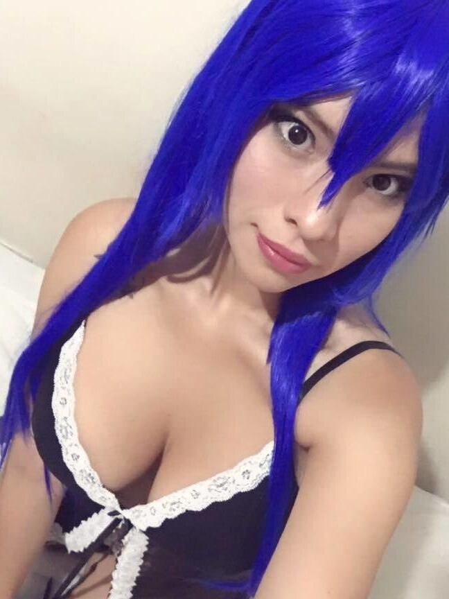 Cosplayer tetona