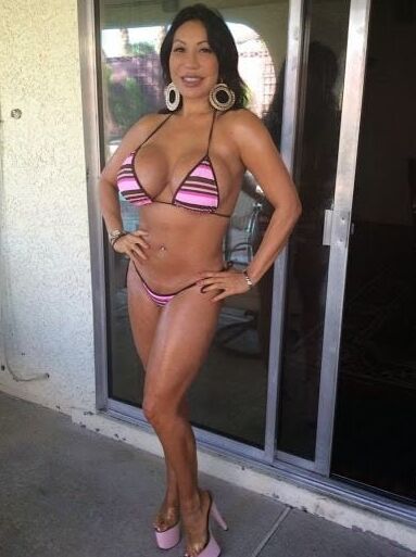 Hottie Ava