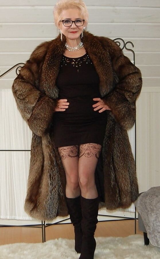 POLISH MATURE WHORE