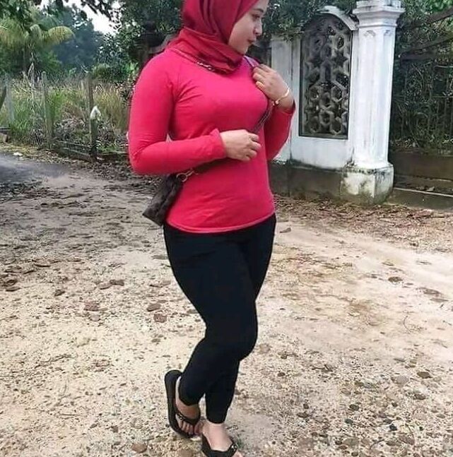 Preggy, pretty.