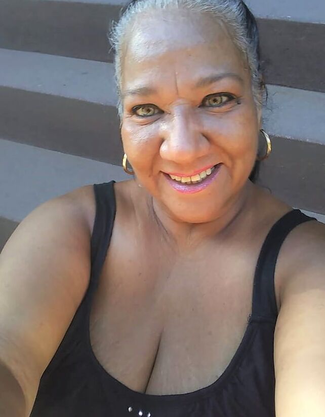 Granny face for cum splattered