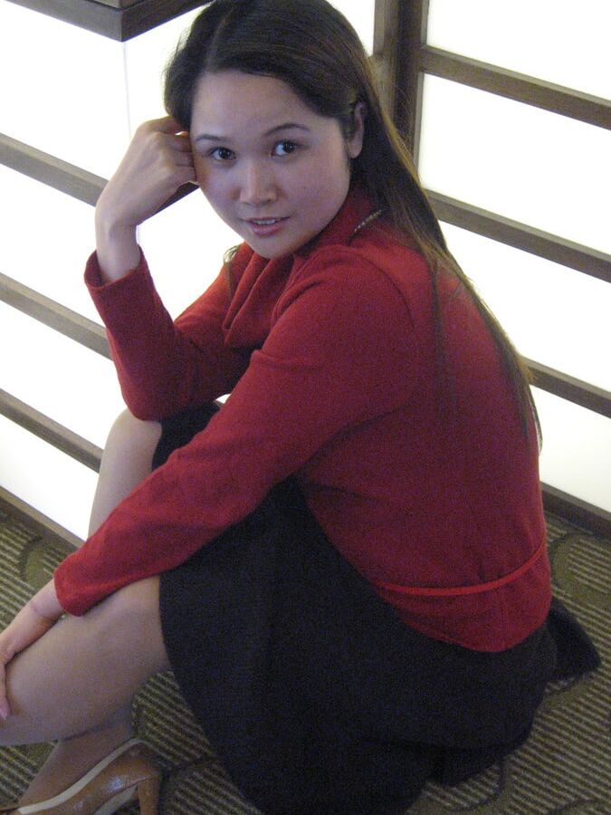 Cute Chinese Wife - Tan Pantyhose